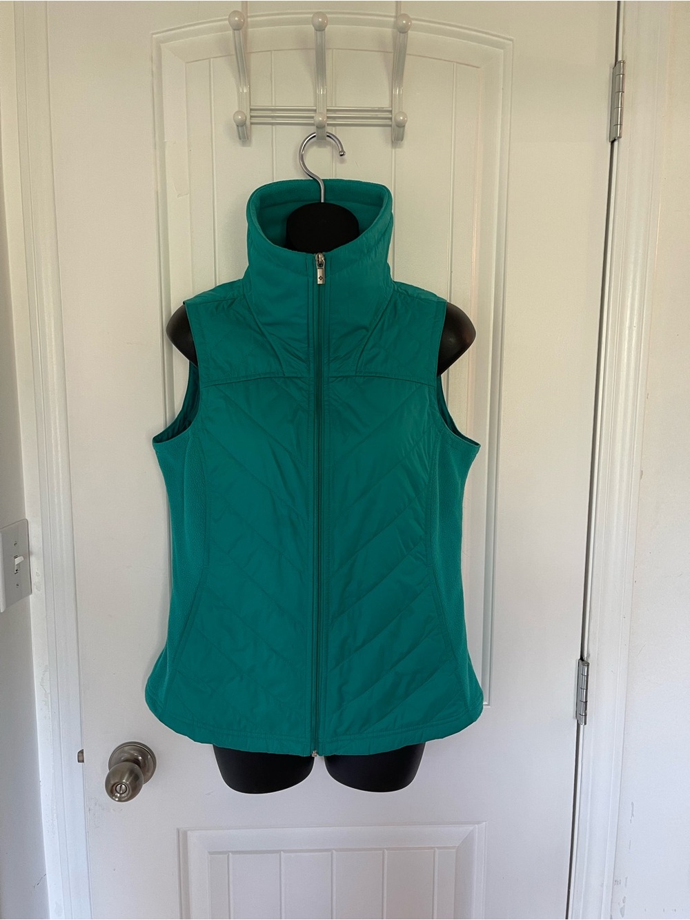 Columbia Teal Quilted Sleeveless Vest
